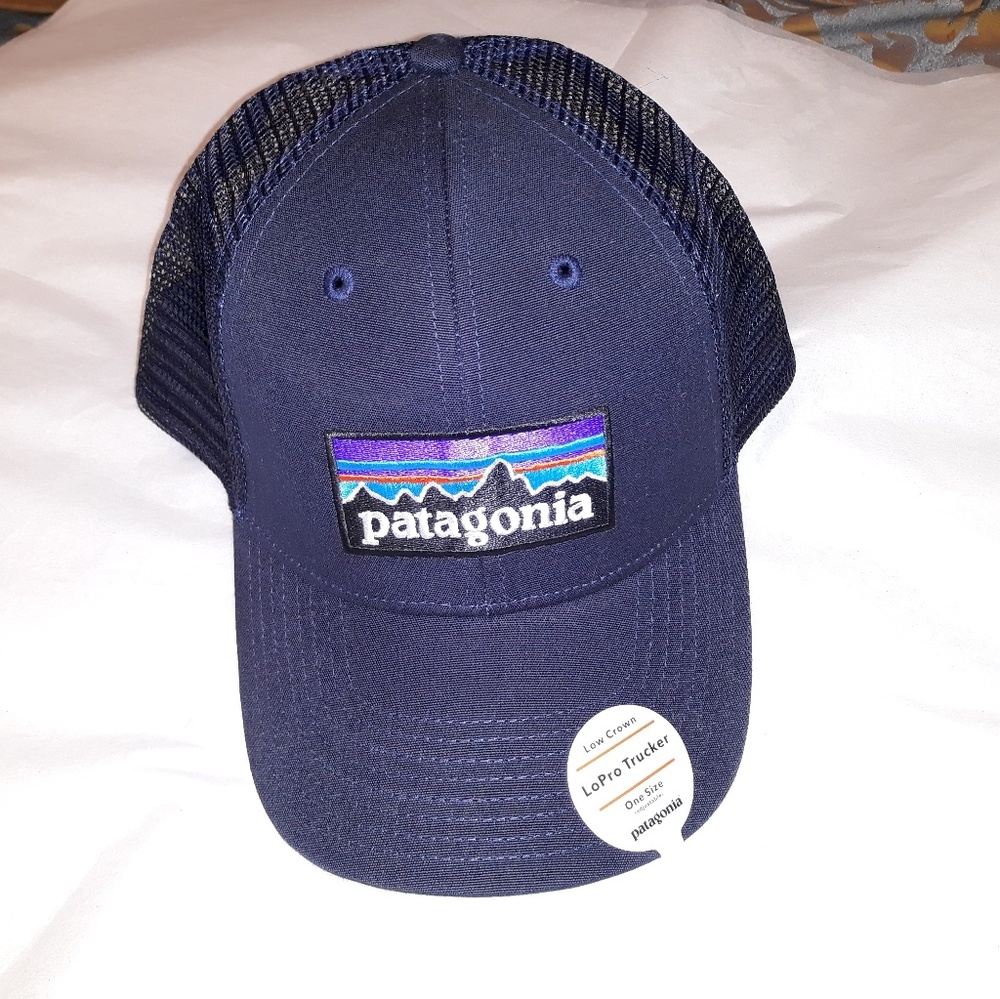 Patagonia P-6 logo Lopro trucker hat,  new without tags